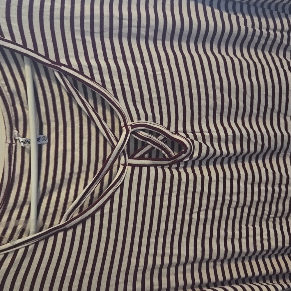 Plus Tunic - Picture 2 of 7